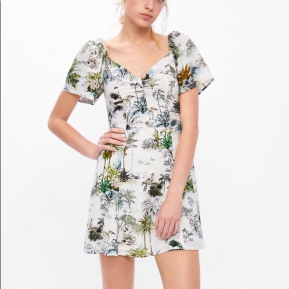 NWOT ZARA tropical print dress